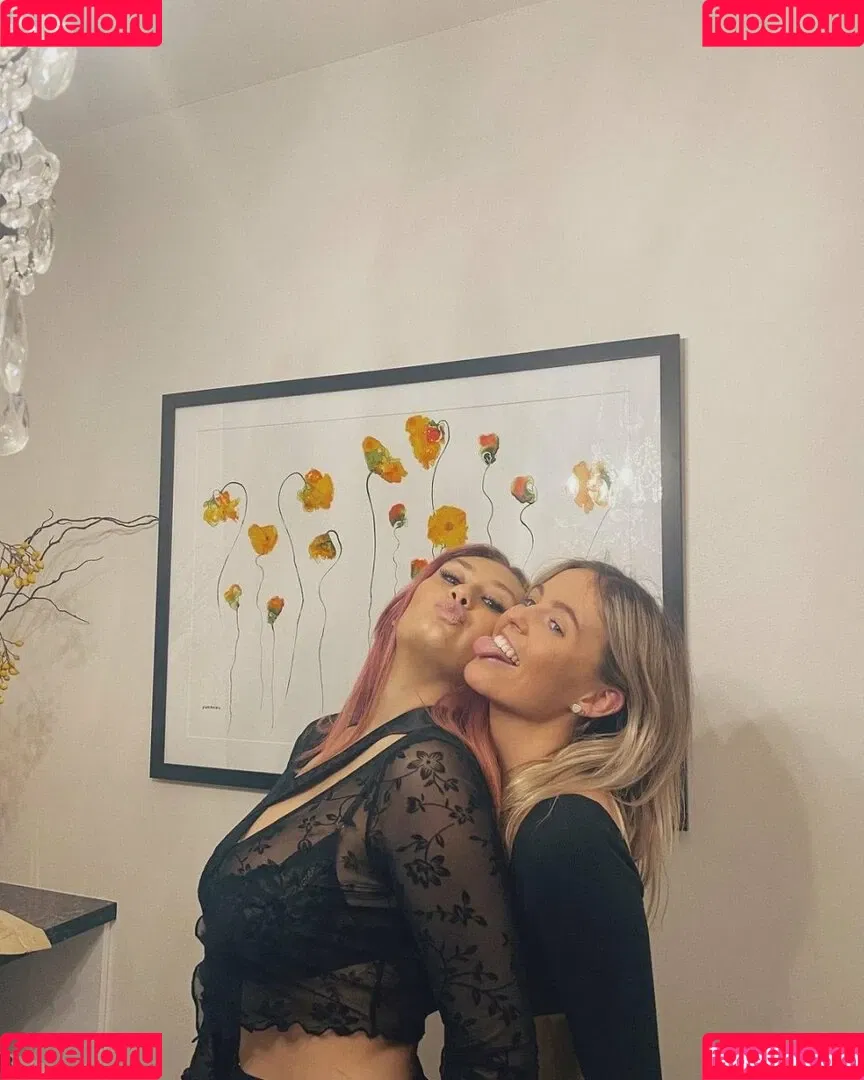 Zoe H Onlyfans Photo Gallery 