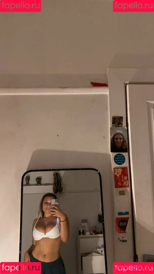 Zoe H Onlyfans Photo Gallery 