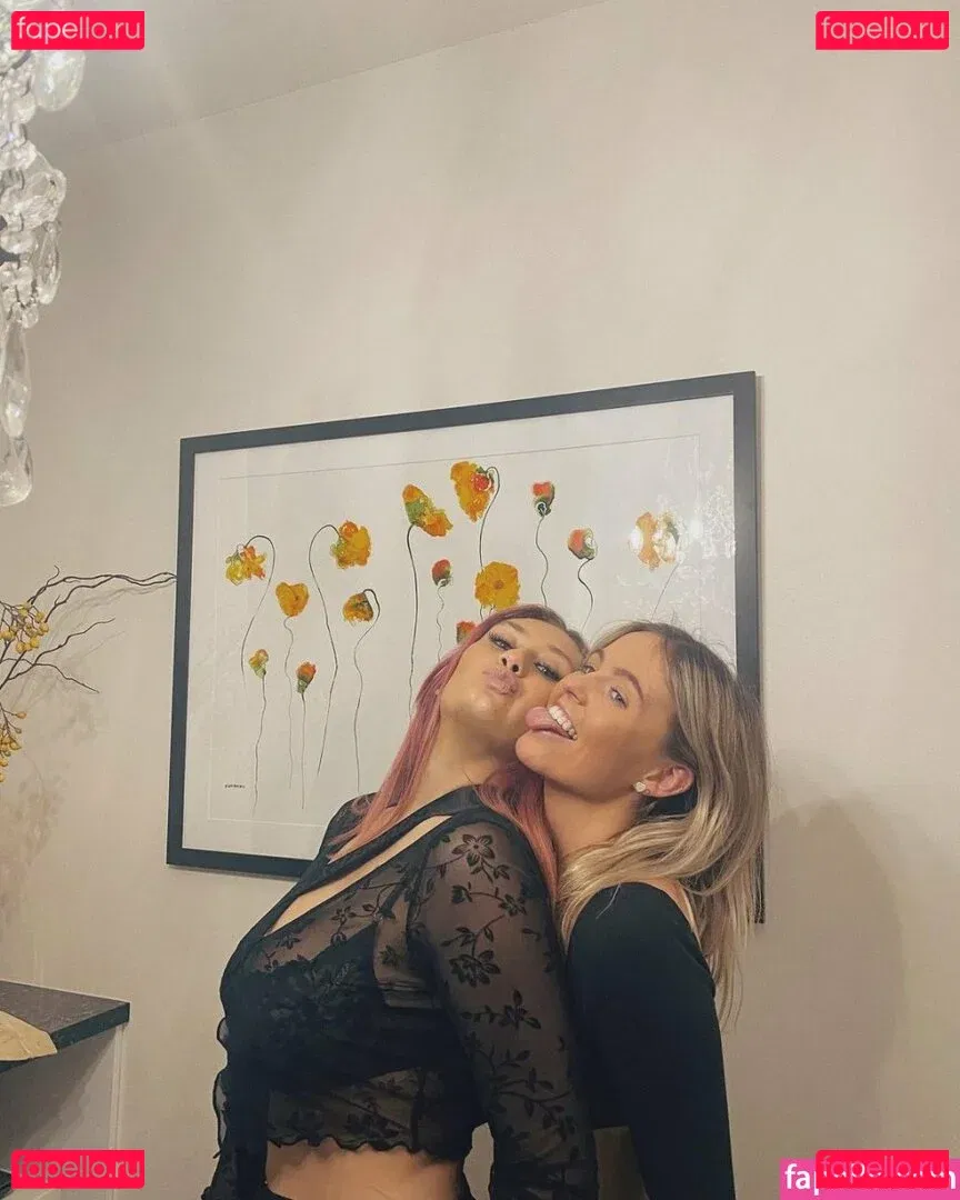 Zoe H Onlyfans Photo Gallery 