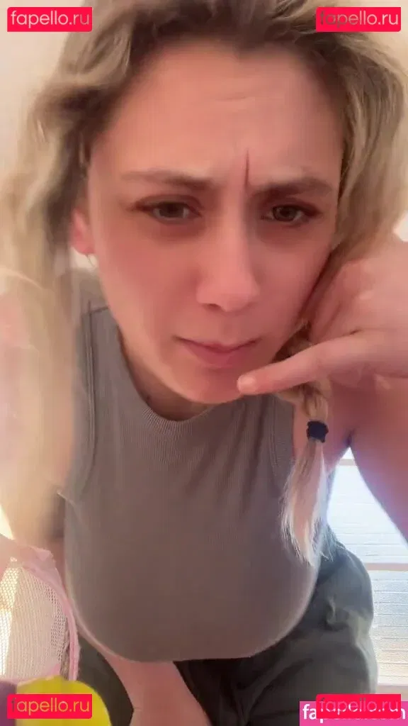 Zoe H Onlyfans Photo Gallery 