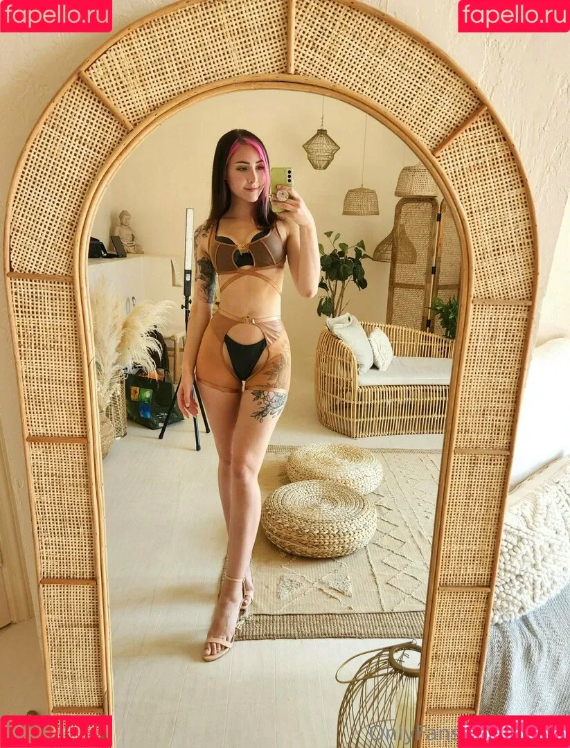 Luxlo Onlyfans Photo Gallery 