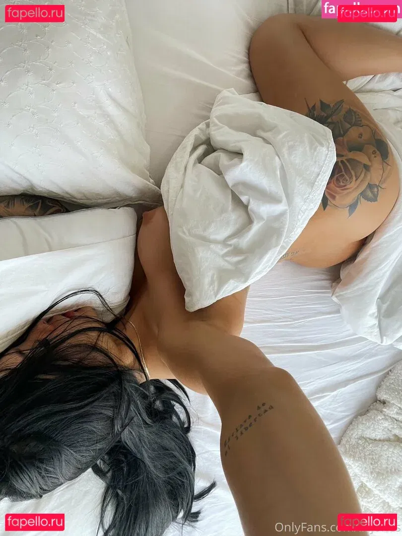 andreaa11g Onlyfans Photo Gallery 