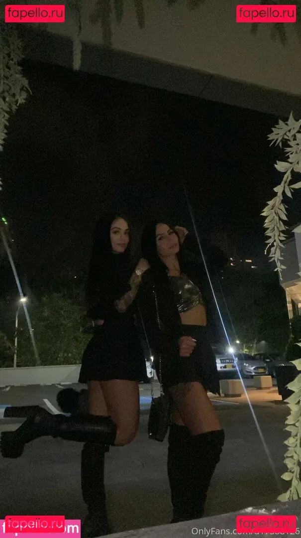 andreaa11g Onlyfans Photo Gallery 