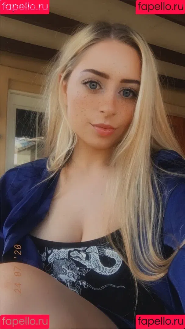 Paige 4Chan Onlyfans Photo Gallery 