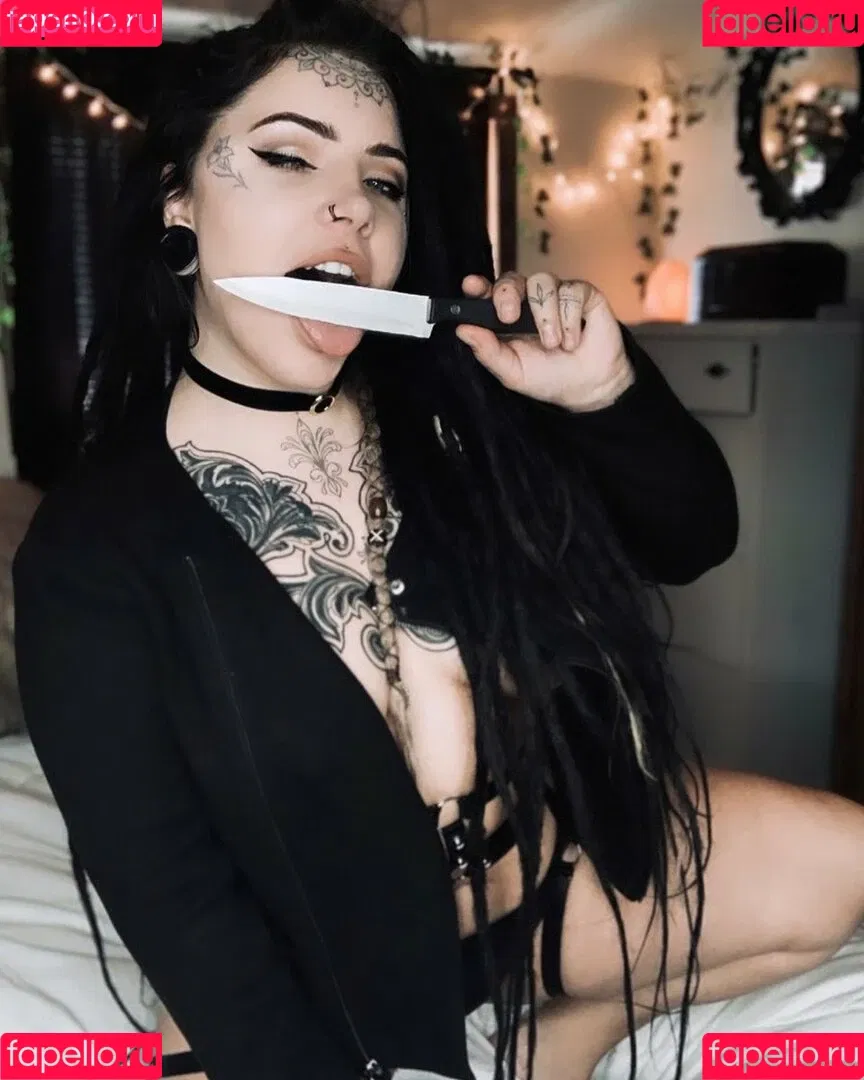 Zahja Onlyfans Photo Gallery 