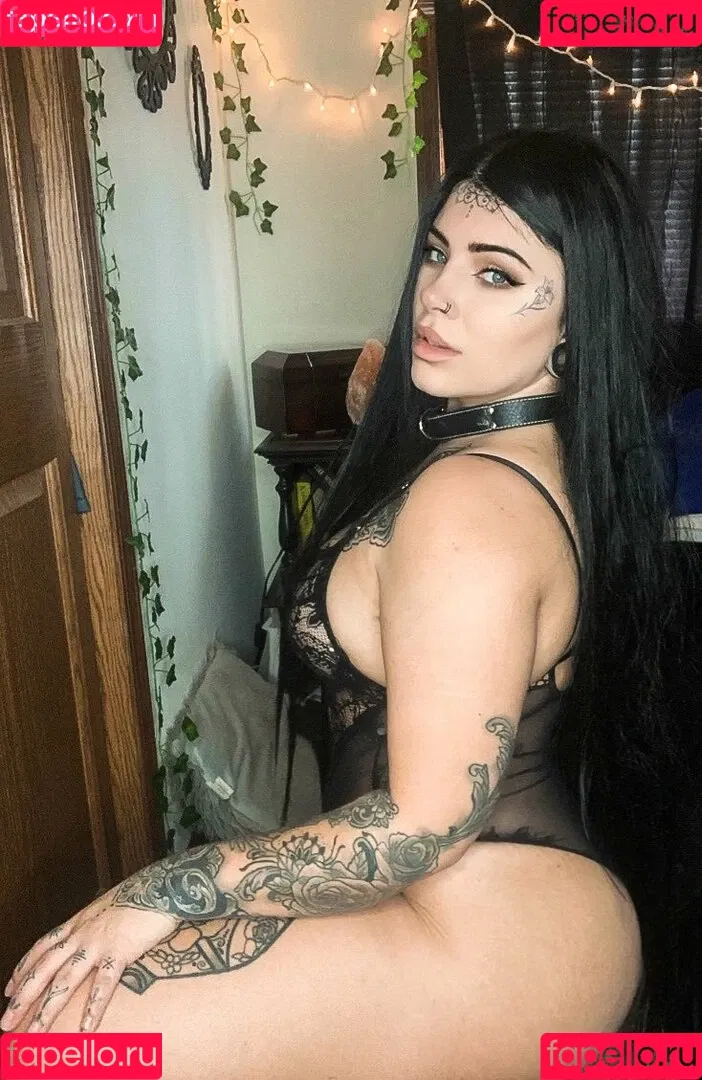 Zahja Onlyfans Photo Gallery 
