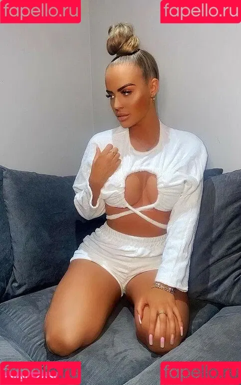 Mega Clarke Onlyfans Photo Gallery 