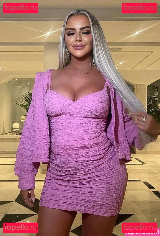 Mega Clarke Onlyfans Photo Gallery 