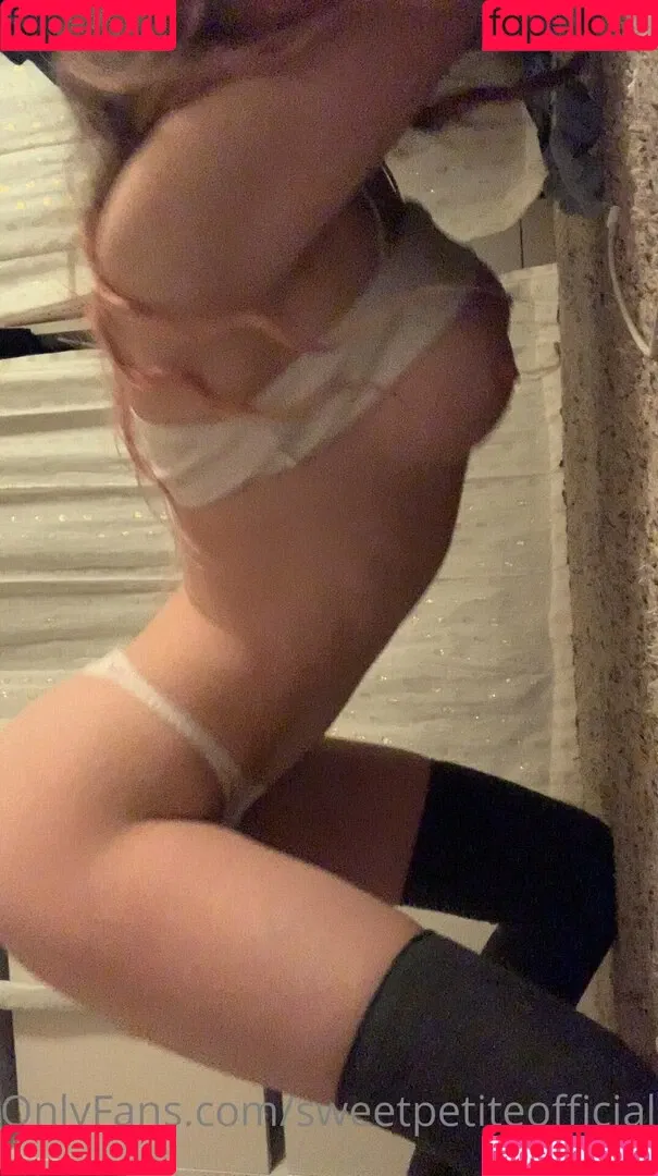 sweetpetiteofficial Onlyfans Photo Gallery 