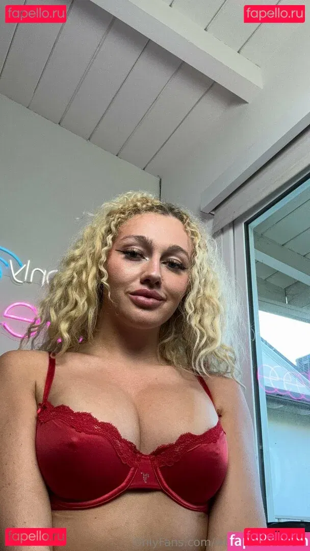 wereouronlyfans Onlyfans Photo Gallery 