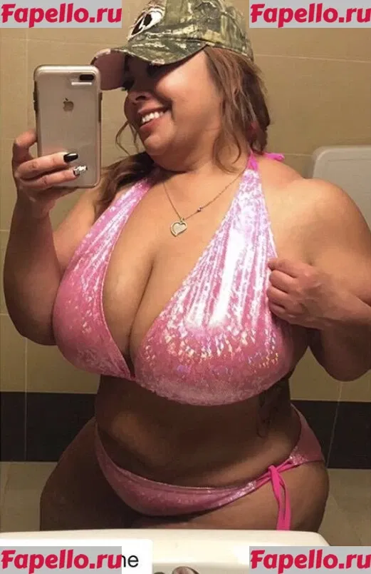 SueAnn Onlyfans Photo Gallery 