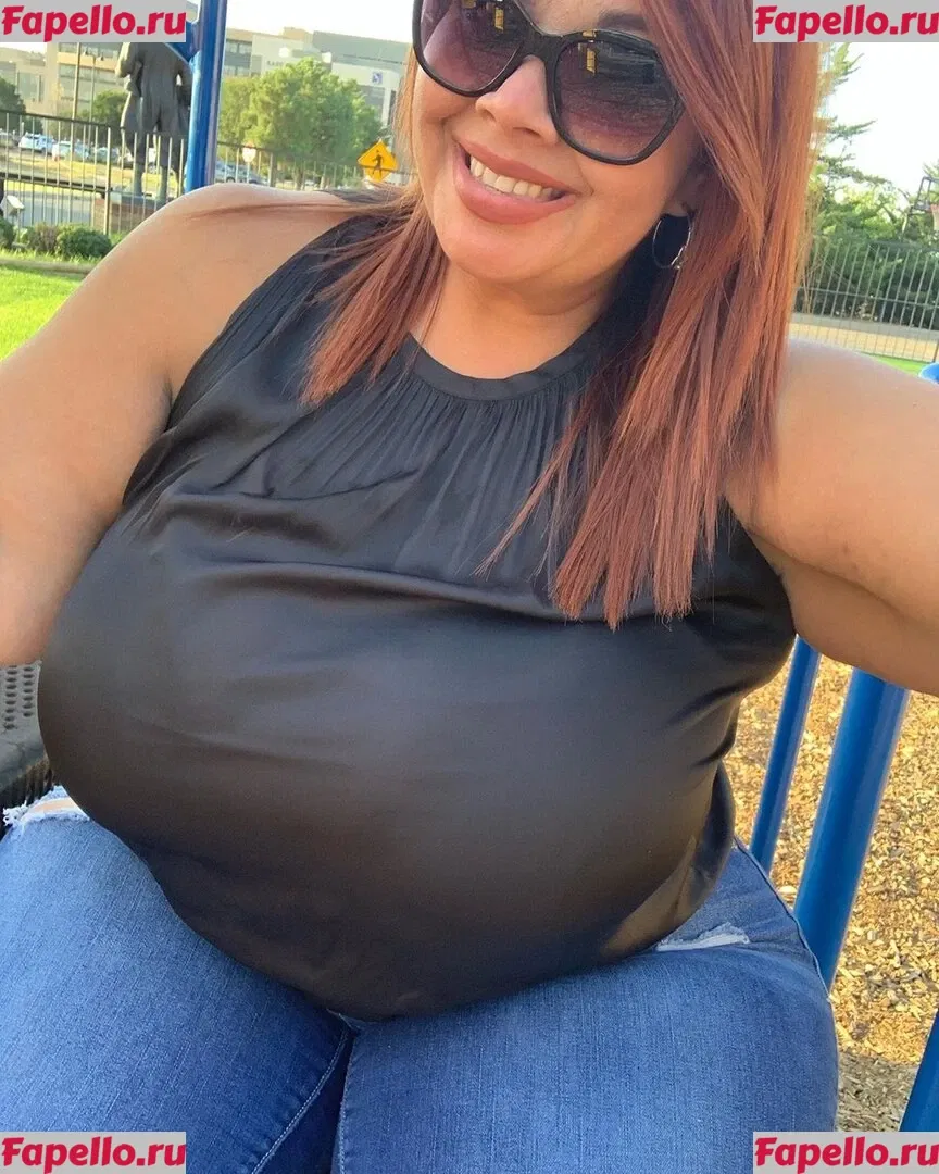 SueAnn Onlyfans Photo Gallery 