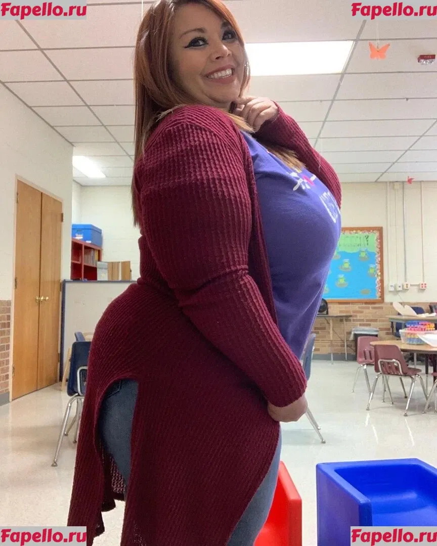 SueAnn Onlyfans Photo Gallery 