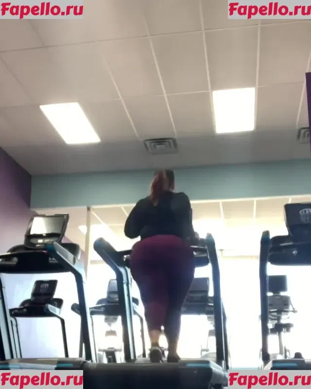 SueAnn Onlyfans Photo Gallery 