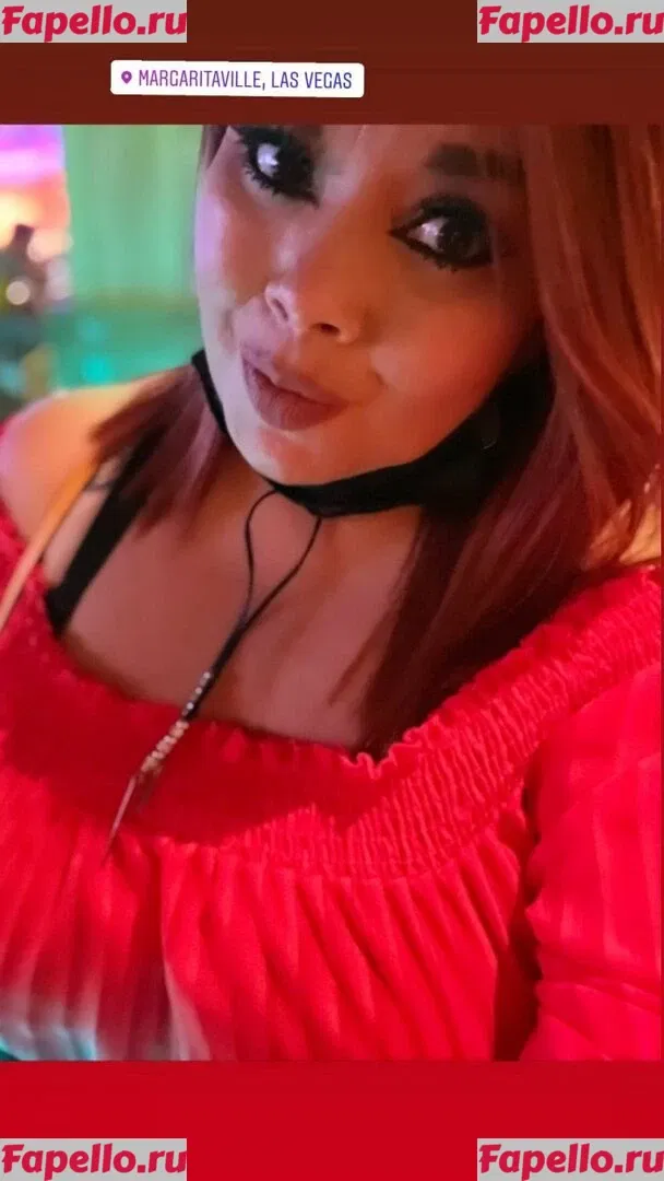 SueAnn Onlyfans Photo Gallery 