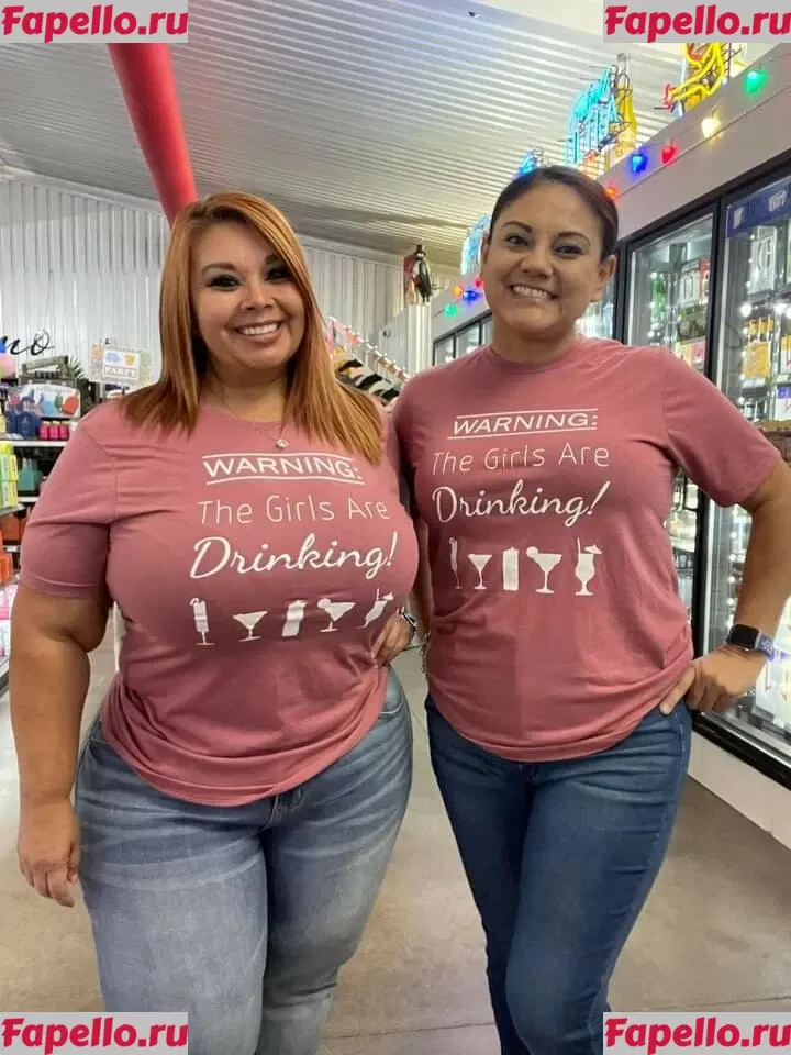 SueAnn Onlyfans Photo Gallery 