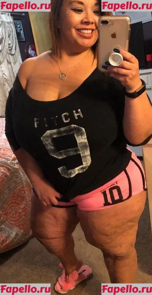 SueAnn Onlyfans Photo Gallery 