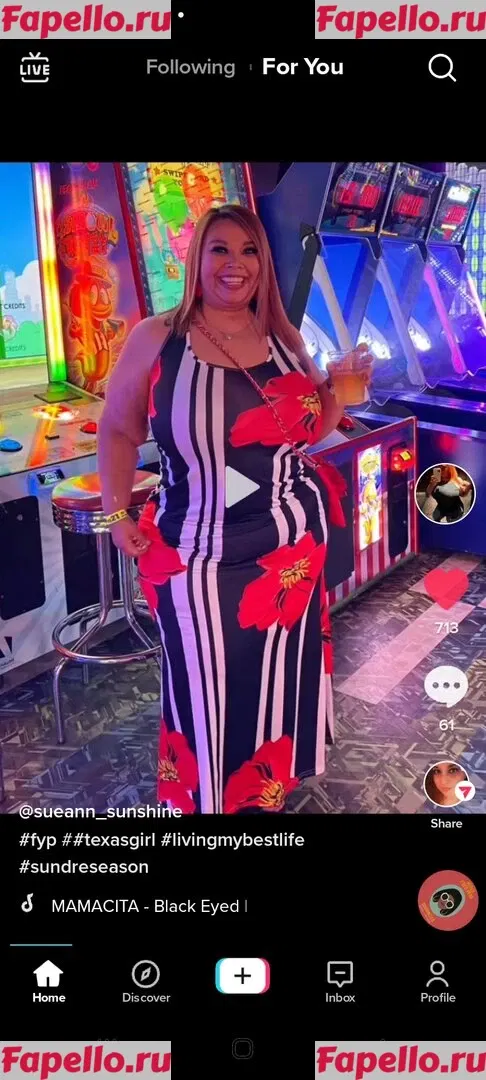 SueAnn Onlyfans Photo Gallery 