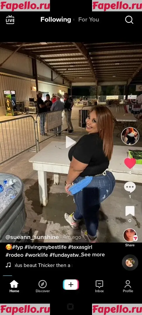 SueAnn Onlyfans Photo Gallery 