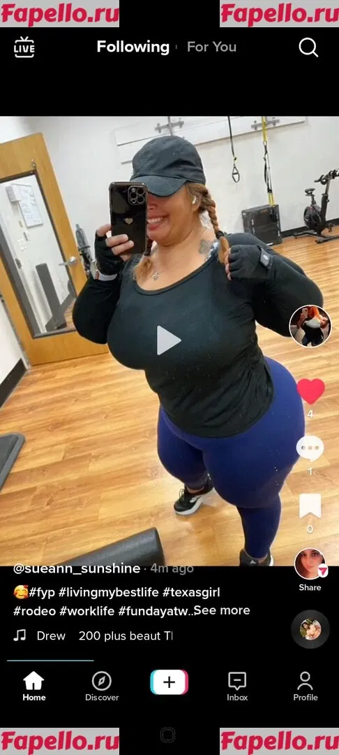 SueAnn Onlyfans Photo Gallery 