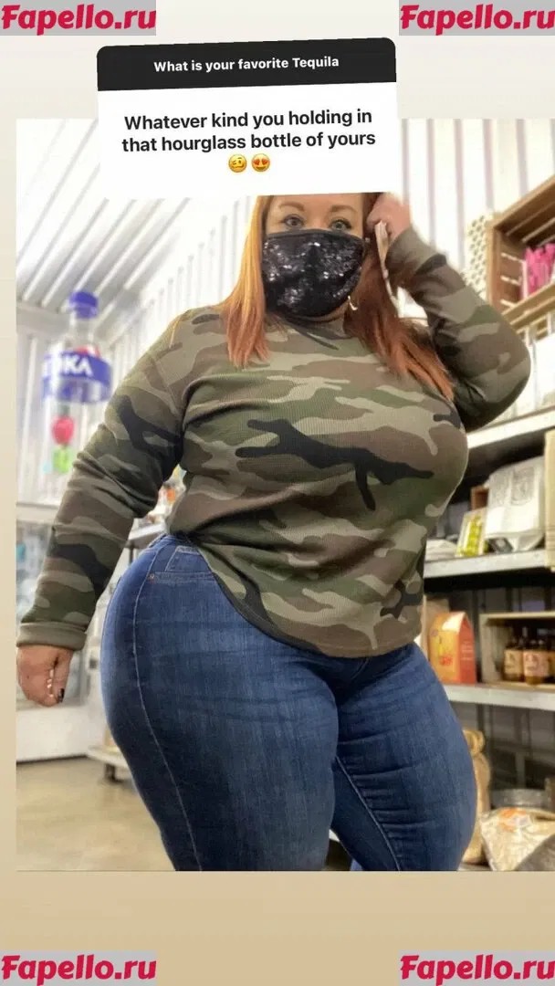 SueAnn Onlyfans Photo Gallery 