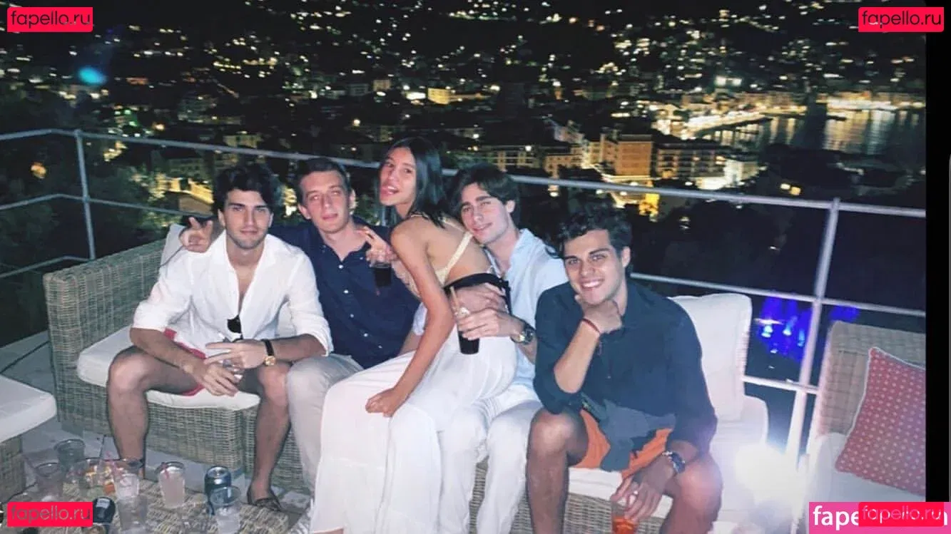 Vittoria Onlyfans Photo Gallery 