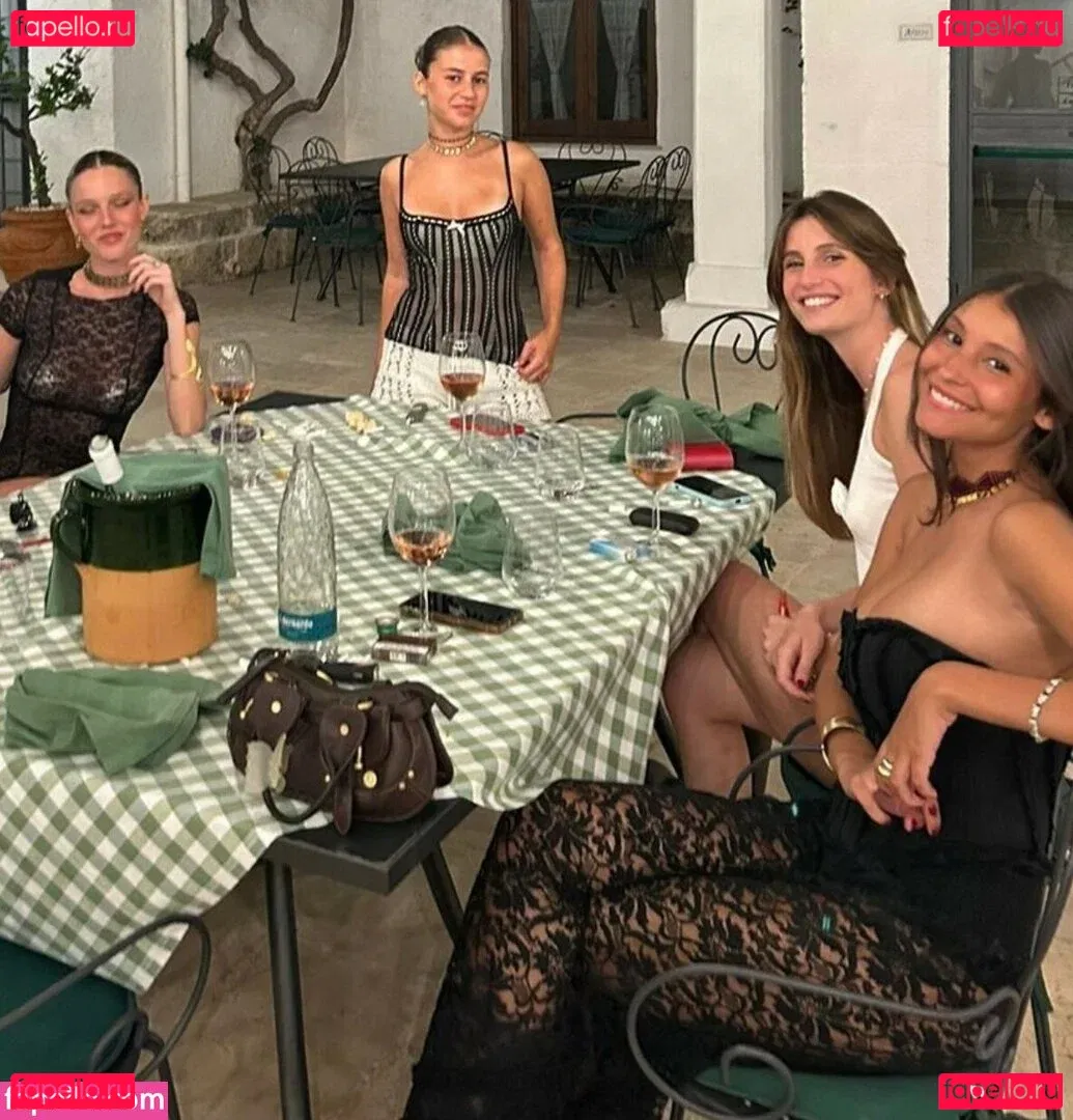 Vittoria Onlyfans Photo Gallery 