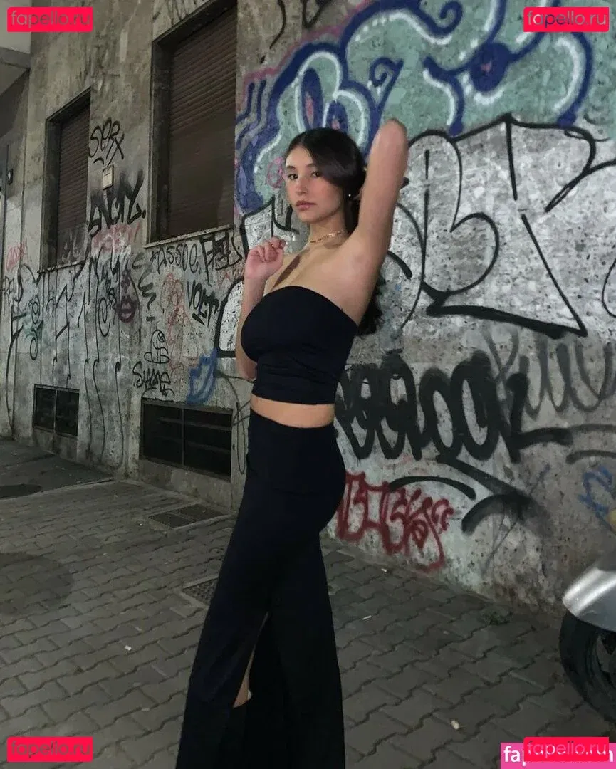 Vittoria Onlyfans Photo Gallery 