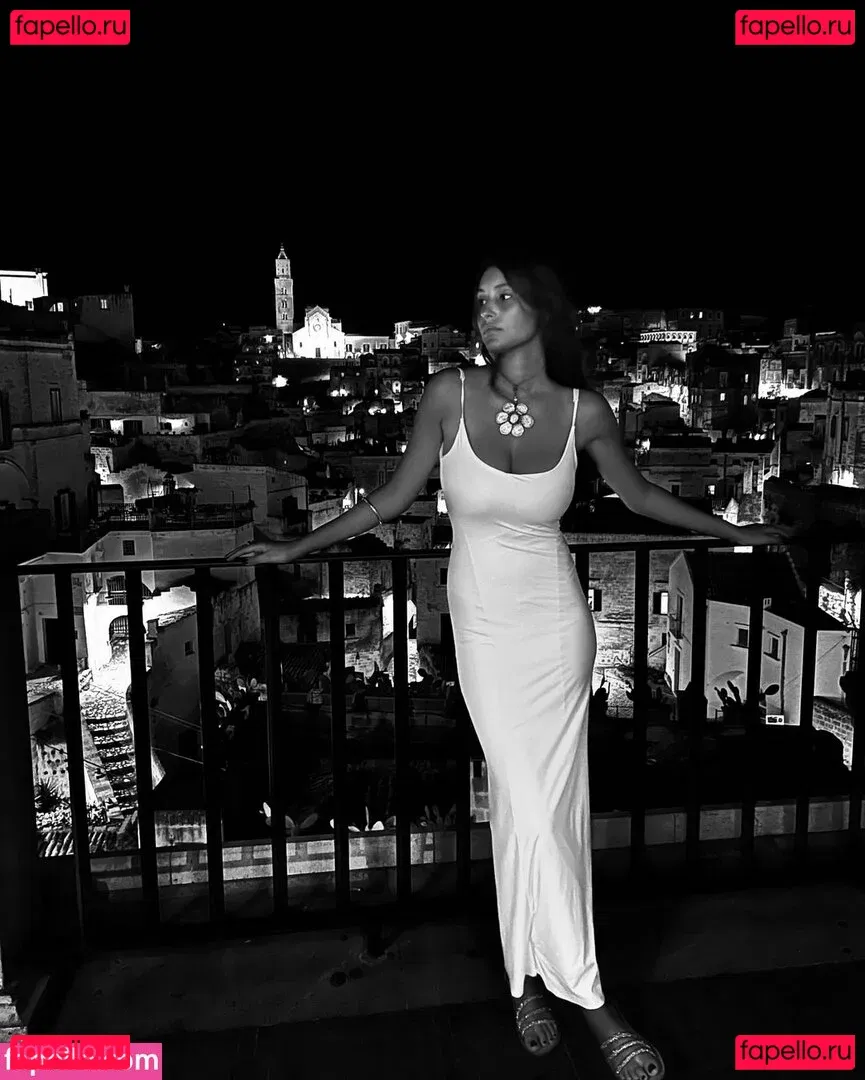 Vittoria Onlyfans Photo Gallery 