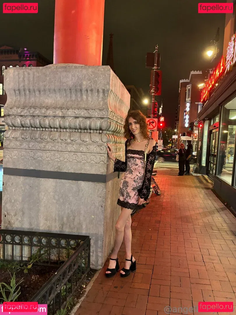 angelbabyluuv Onlyfans Photo Gallery 