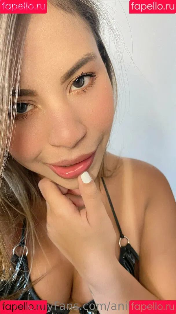 anita_kinky Onlyfans Photo Gallery 