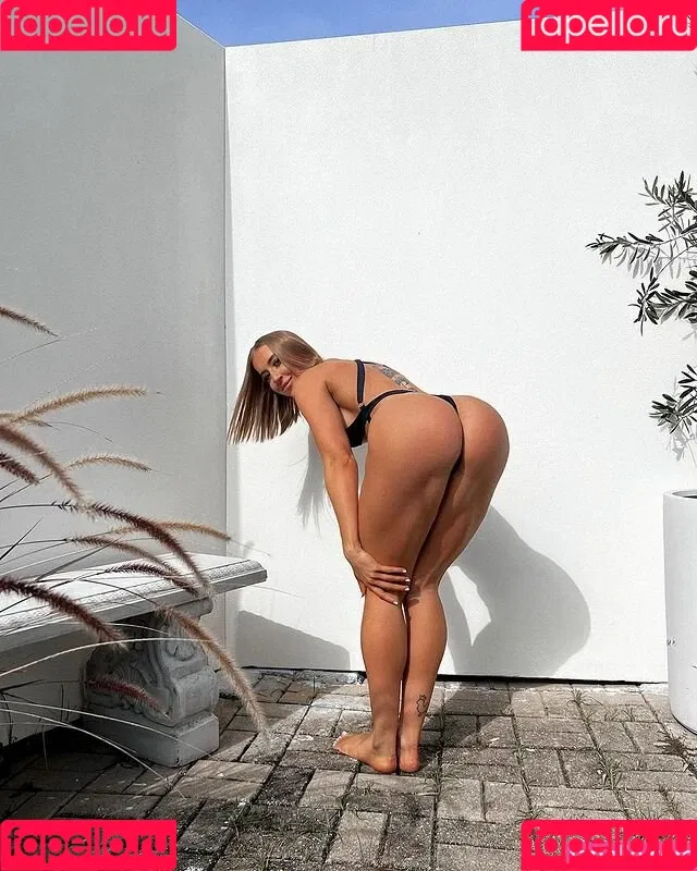Smallvanillagirl Onlyfans Photo Gallery 