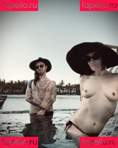 deathandecstasy Onlyfans Photo Gallery 