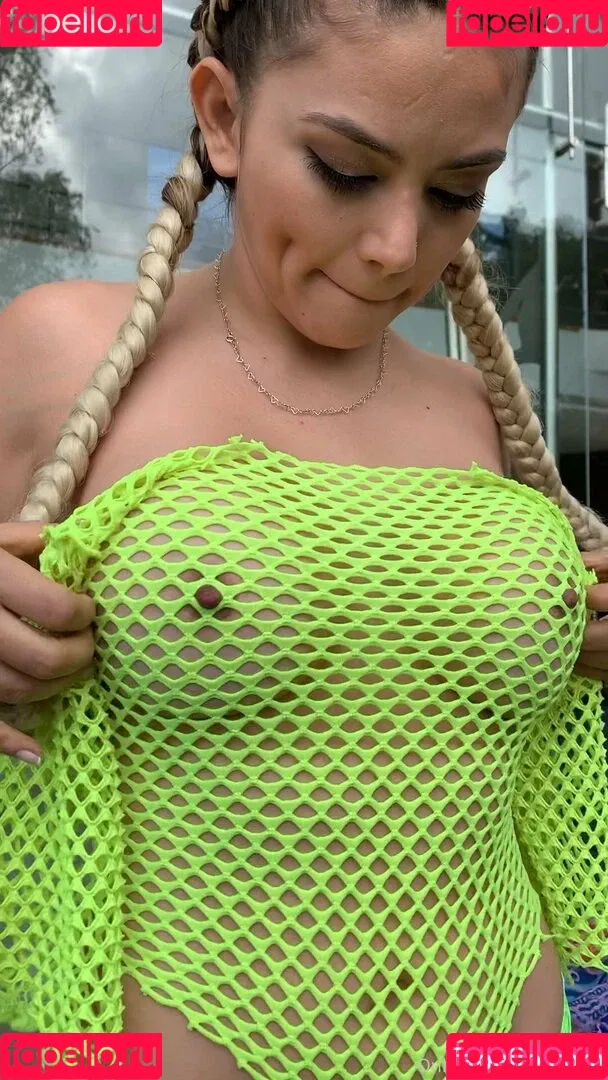 aprilvip Onlyfans Photo Gallery 