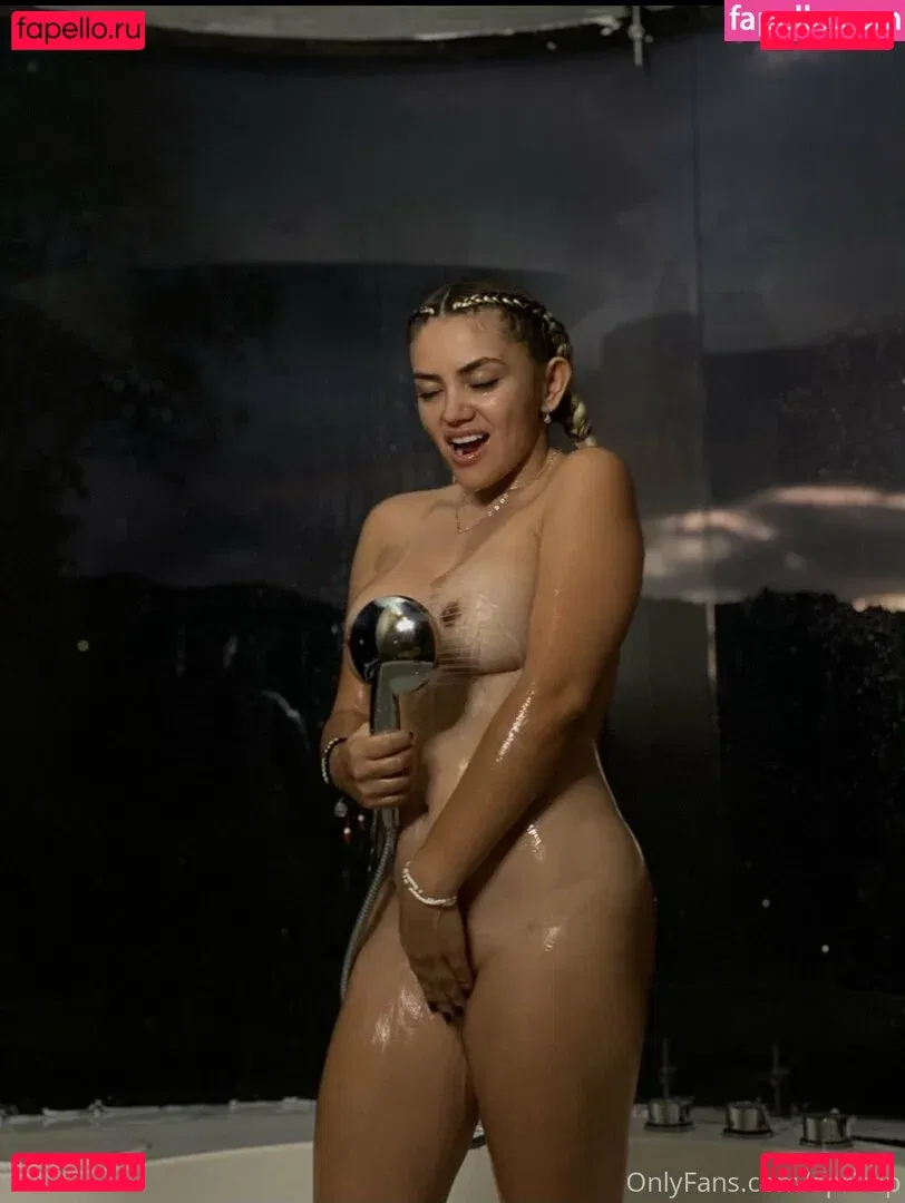 aprilvip Onlyfans Photo Gallery 