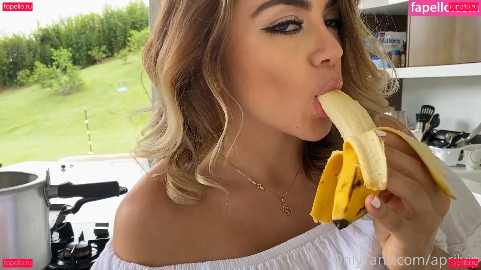 aprilvip Onlyfans Photo Gallery 