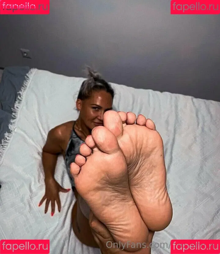 mo_vivike Onlyfans Photo Gallery 