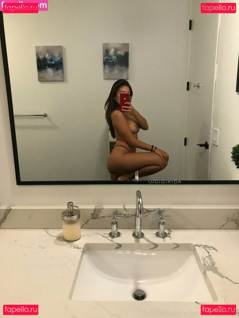 Gigikida Onlyfans Photo Gallery 