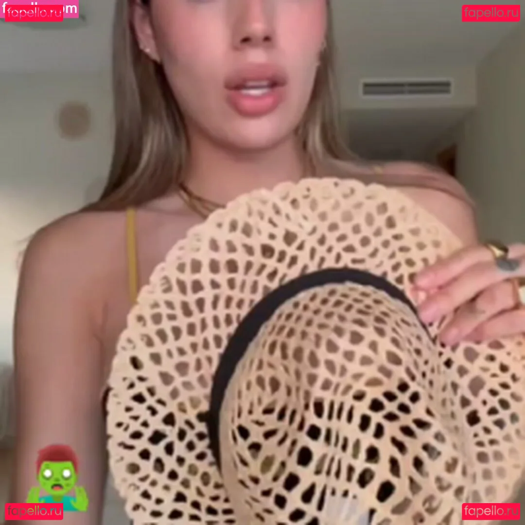 Polianna Onlyfans Photo Gallery 