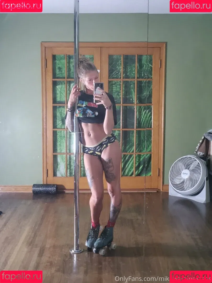 mikaylarainesfans Onlyfans Photo Gallery 