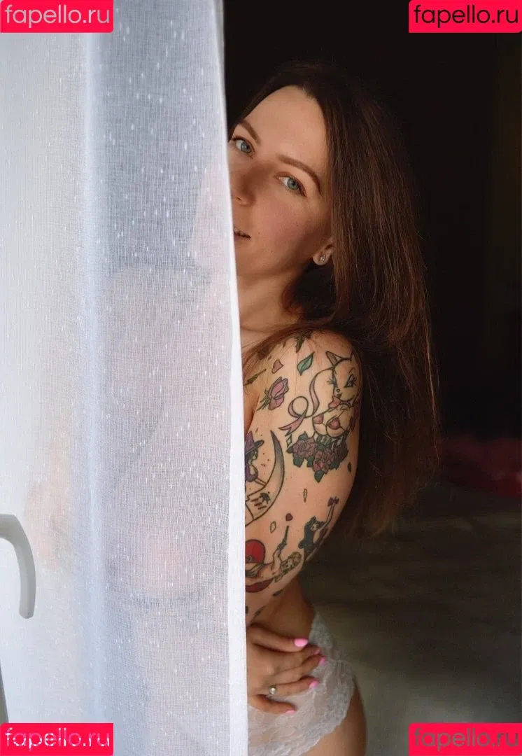 Anna Kochanius Onlyfans Photo Gallery 