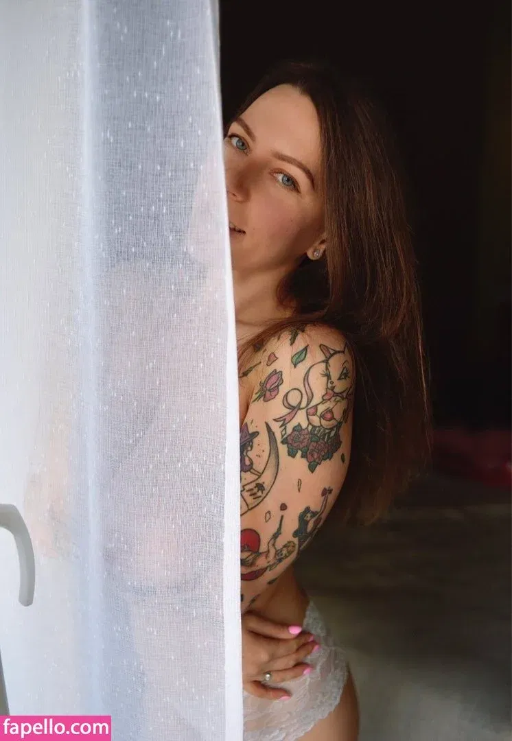 Anna Kochanius Onlyfans Photo Gallery 