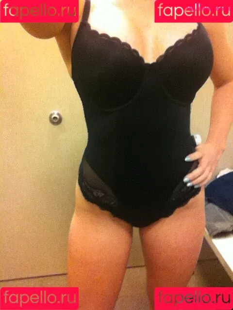 Megan Lynn Howard Onlyfans Photo Gallery 