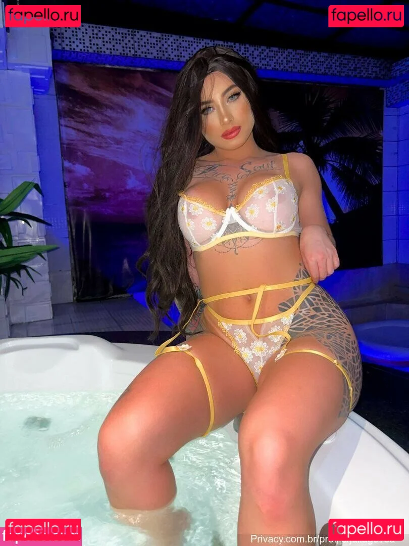 Julia Govea Onlyfans Photo Gallery 