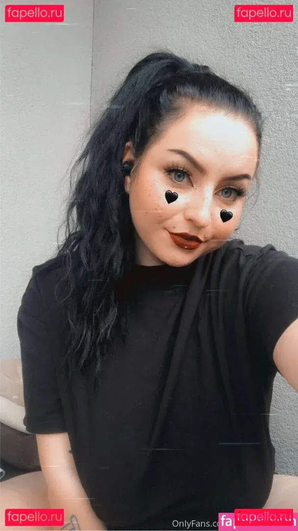 winterpryrsfree Onlyfans Photo Gallery 