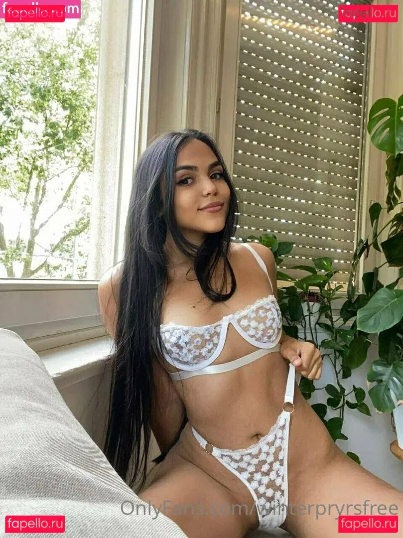 winterpryrsfree Onlyfans Photo Gallery 