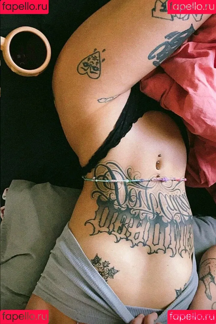 FoxyBebe420 Onlyfans Photo Gallery 