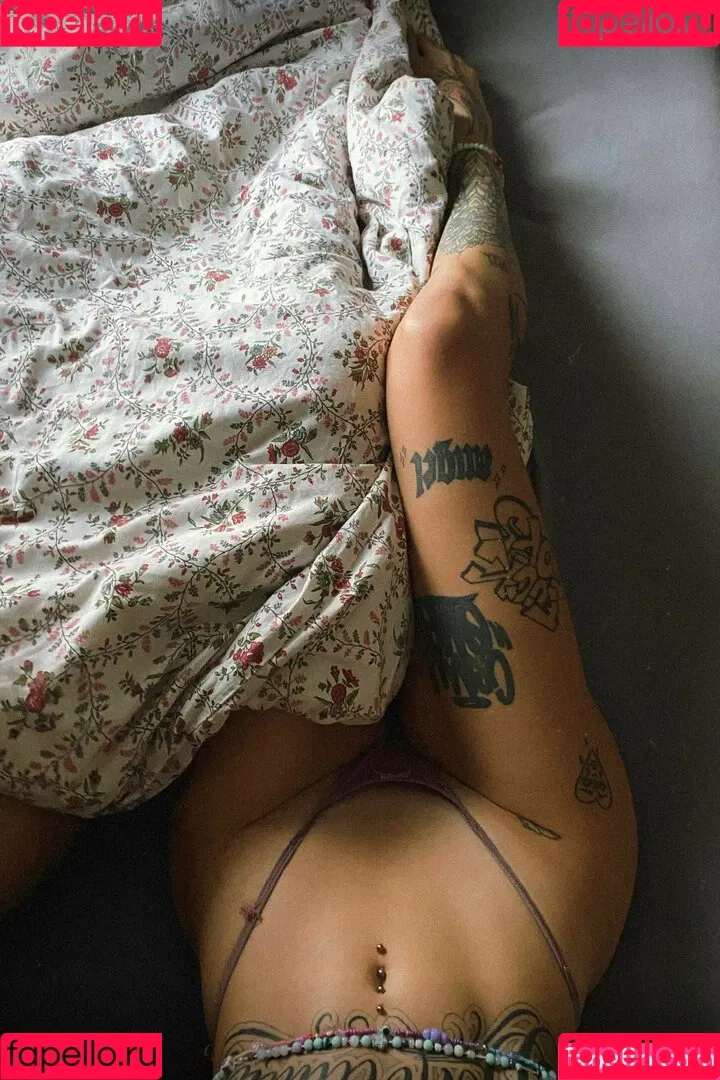 FoxyBebe420 Onlyfans Photo Gallery 