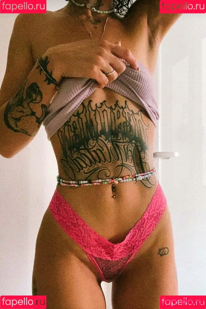 FoxyBebe420 Onlyfans Photo Gallery 