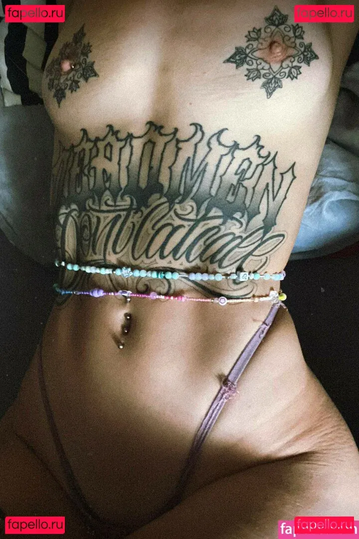 FoxyBebe420 Onlyfans Photo Gallery 